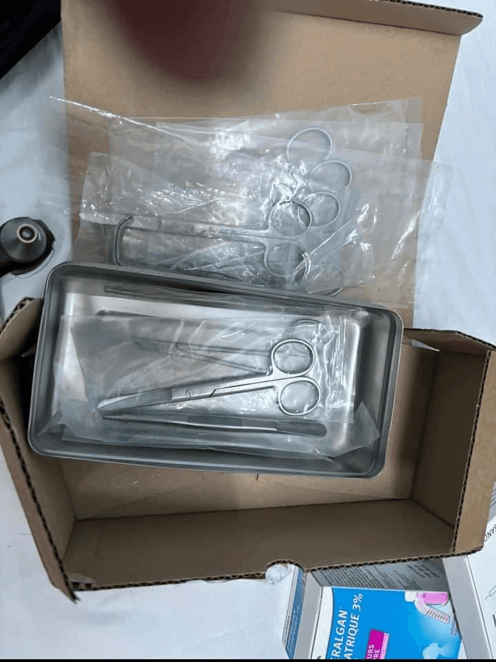 Photo Don de matériel médical au service des urgences – Hôpital Oum El Araies