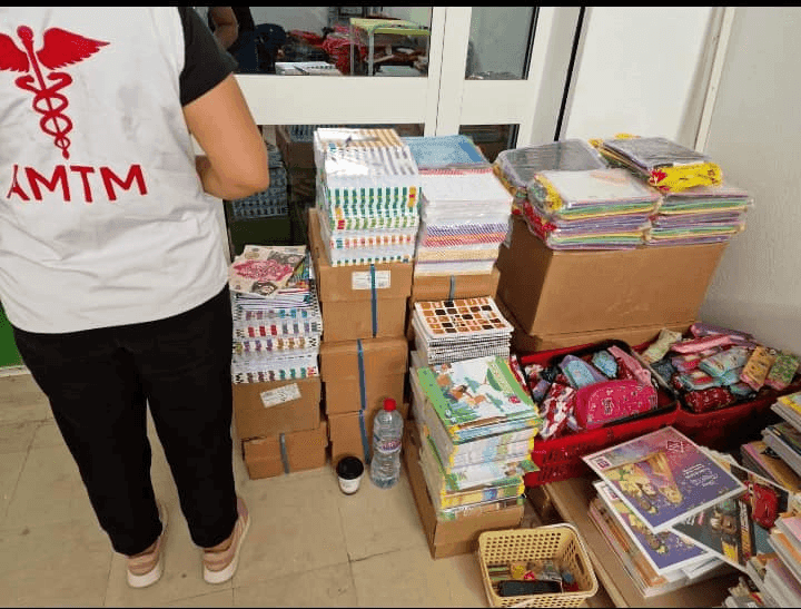 Photo Campagne Rentrée Scolaire – 100 Cartables Complets pour les Élèves de Kasserine