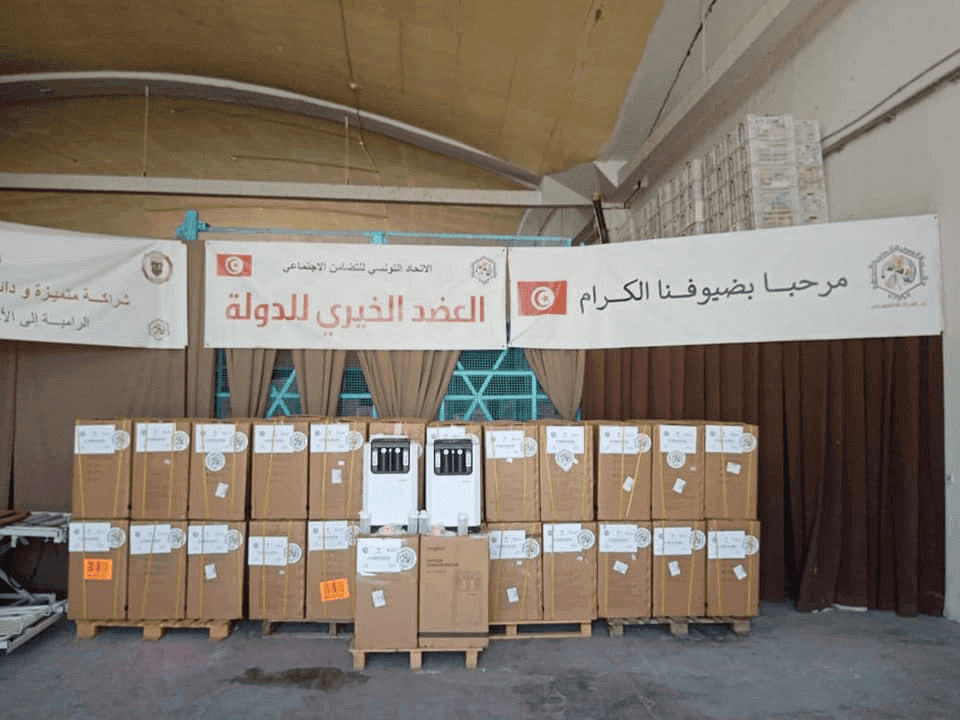 Photo Réception et lancement de la distribution de 104 concentrateurs d’oxygène (10L/min)